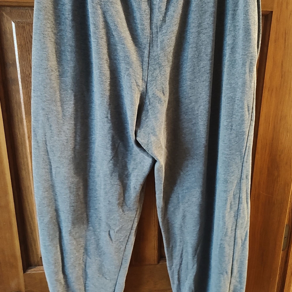 Hollister large joggers - Picture 4 of 5